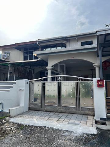 2-storey terrace house 1