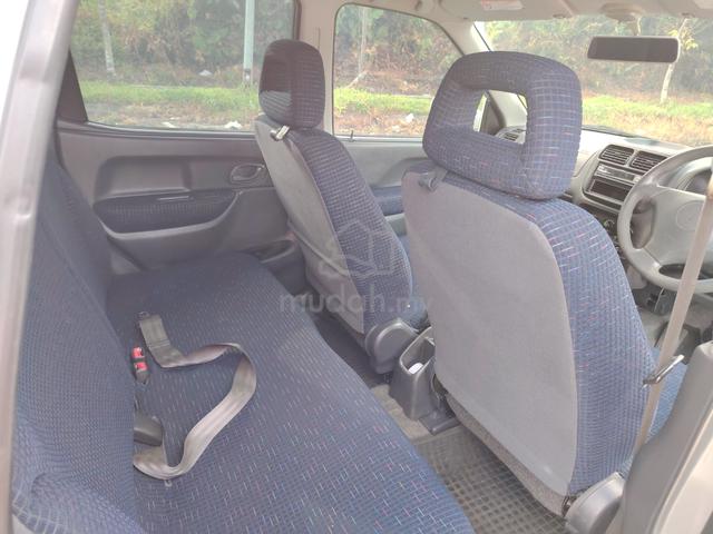 2004 Suzuki IGNIS 1.3 GL (A) - 4