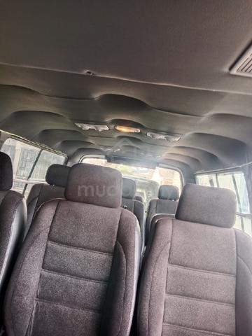 2002 Toyota HIACE 2.0 LH112 (M) - 4