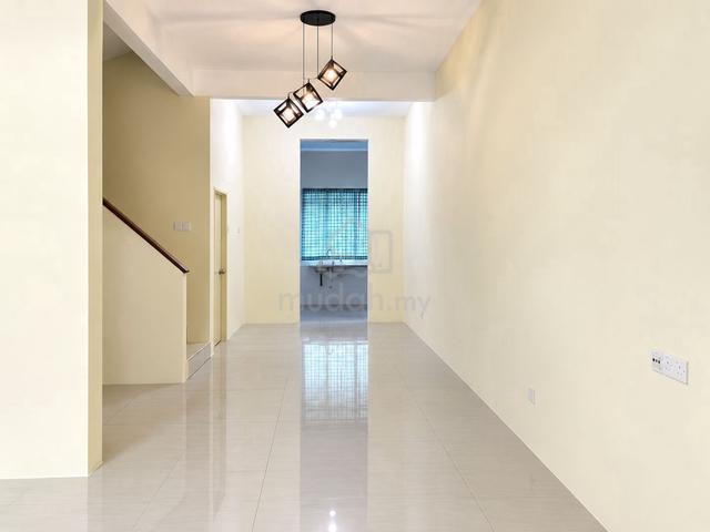 Taman Bukit Juru (2-Storey Terrace Partial Furnished For Rent) Juru 1