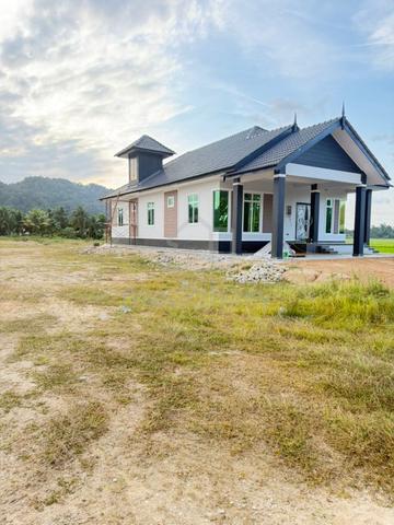 Rumah Banglo Luas Untuk Dilepaskan 1