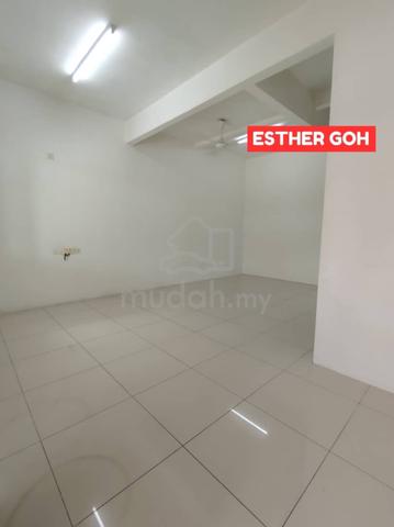 3 Storey terrace Maple Residence with 5bedroom for sales,Sungai Puyu 1