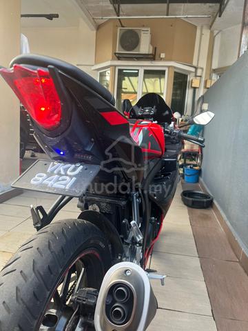 SUZUKI GSX-R 150 untuk dijual - photo 4 of 9
