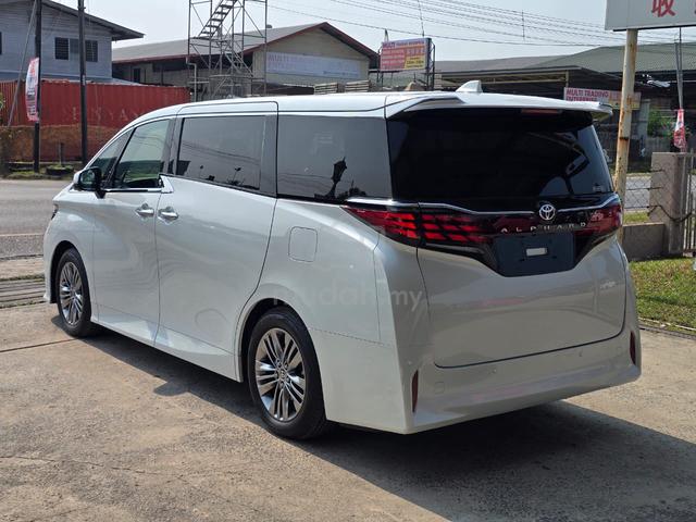 2024 Toyota Alphard Z 2.5 - 4