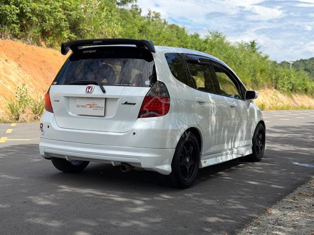 2004 Honda JAZZ 1.5 VTEC (A) - 4