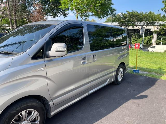 2015 Hyundai GRAND STAREX 2.5 ROYALE PREMIUM (A) - 3