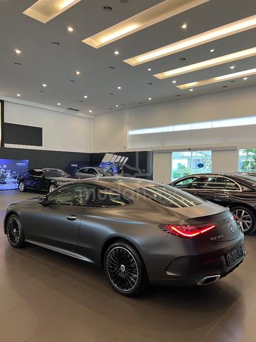 2024 BRAND NEW Mercedes Benz CLE300 Coupe AMG Line - 3