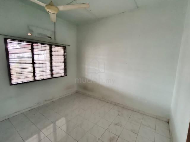 Taman Malim Jaya Single Storey Terrace House 3