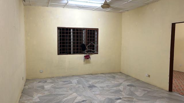 Rajawali Aparment (Bandar Country Homes) 1