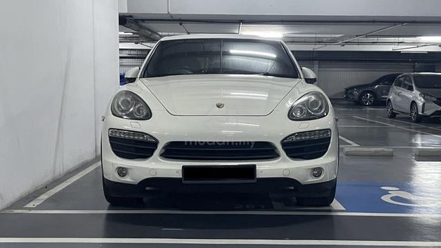 2011 Porsche CAYENNE 4.8 S 958 (A) - 3
