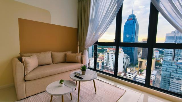 Majestic Residence 1