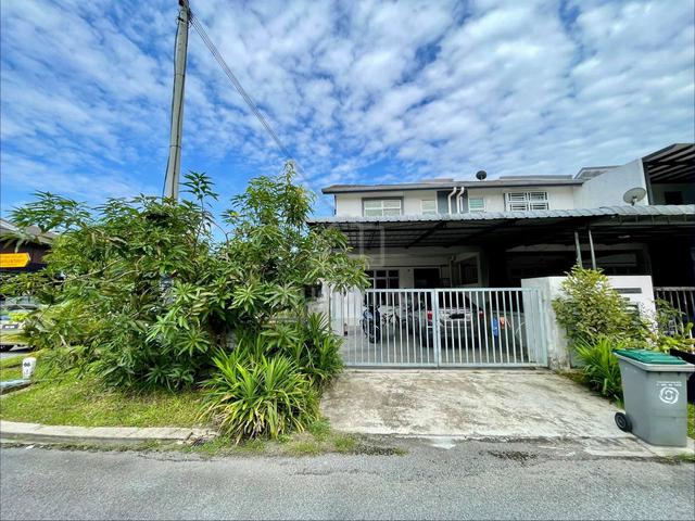 Double Storey Corner Lot Taman Pulai Mutiara For Sale 1
