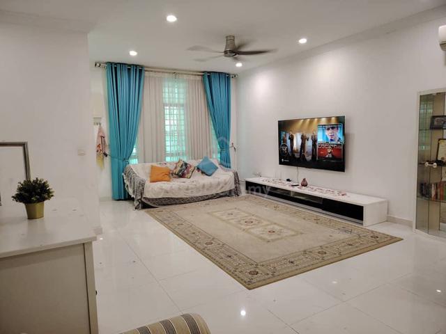 3 Tingkat + Freehold + 7R7B Bangi Avenue, Kajang 1
