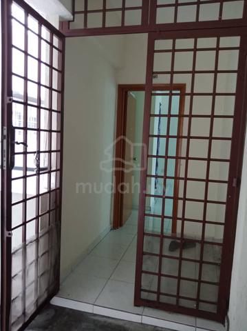 Sri Impian Apartment (Larkin Perdana) 1