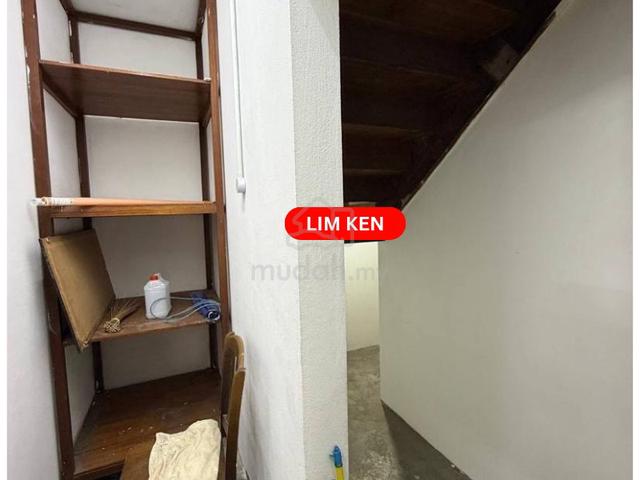 Medan Lim Cheng Teik 2-Storey Semi-D, Georgetown (nice location) 1