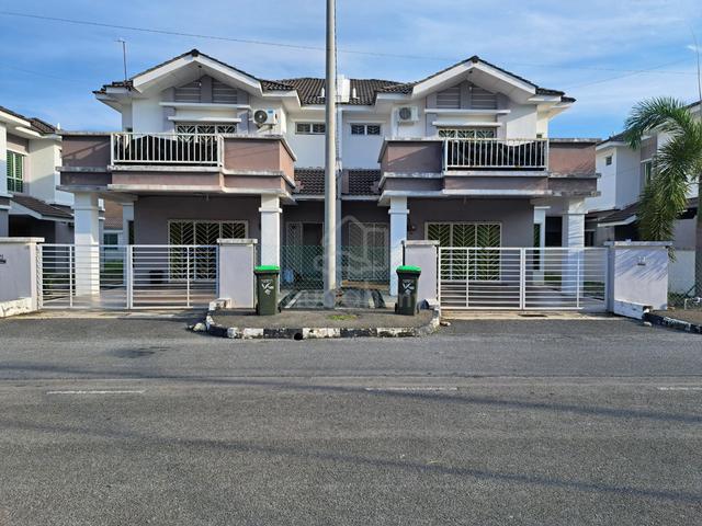 Rumah Kembar 2 Tingkat Untuk Disewa 1
