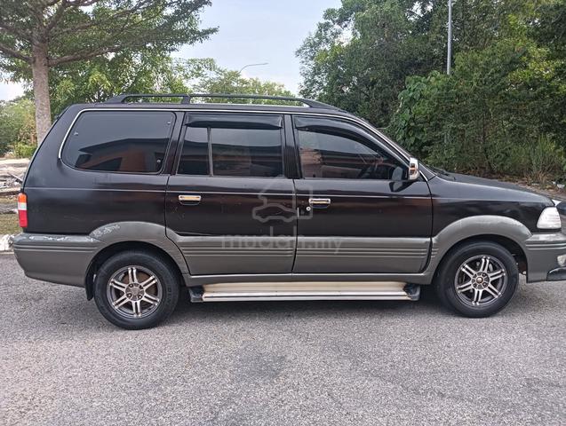 2004 Toyota UNSER 1.8 LGX (A) - 3