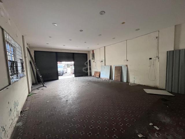 IpohTown Double Storey Shoplot Endlot Sale Freehold Below Bank Value 4