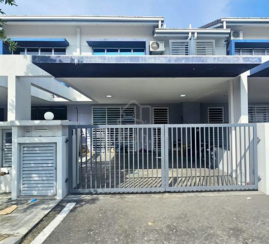 Rumah 2 Tingkat untuk dijual di Laman Anggerik Nilai Impian 1