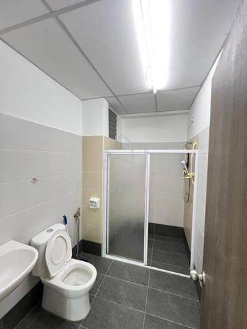 Akademik Suite 1