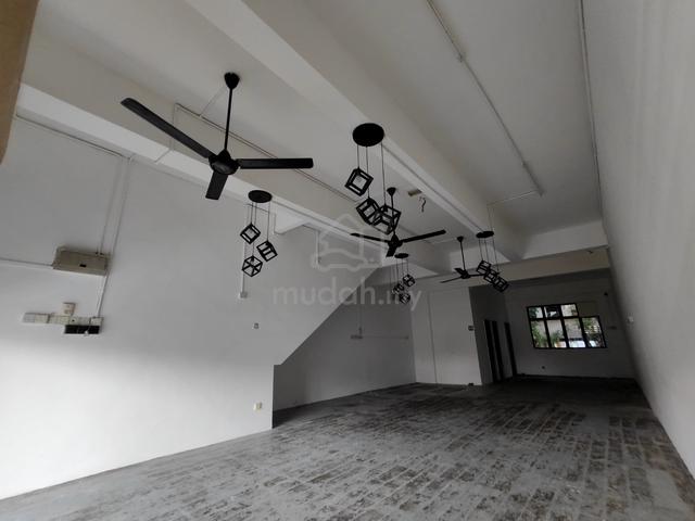 Bandar Perda Ground Floor Main Road Shop for Rent 1