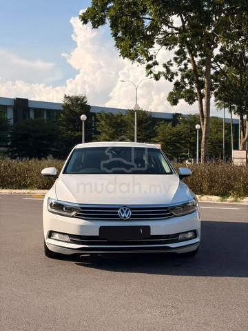 2018 Volkswagen PASSAT 2.0 TSI - 1