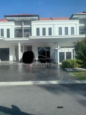 Bilik sewa Muslimah di setia ecoglades Cyberjaya 1