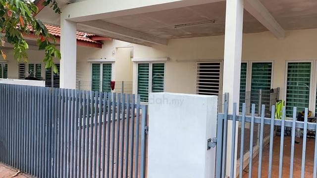Penang Hijauan Valdor 1-Storey Terraced House For Rent 1
