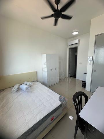 Master room for rent 3