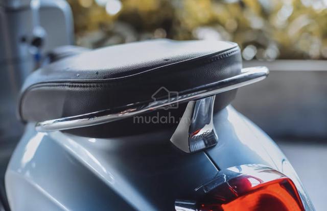 Carousel Image