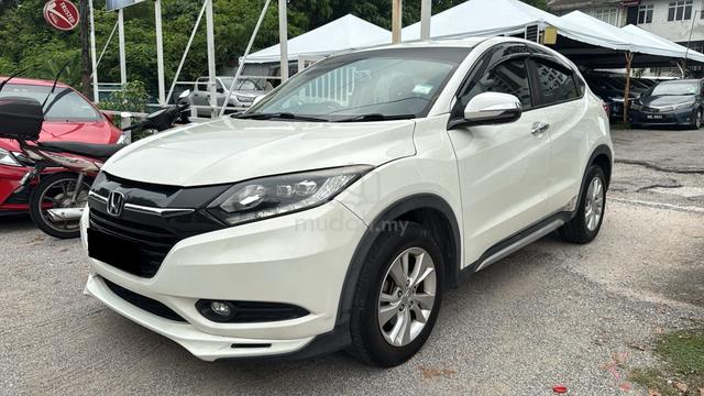 WITH WARRANTY TIP TOP 2015 Honda HR-V 1.8 V - 2