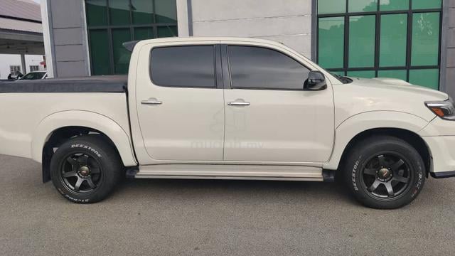 2015 Toyota HILUX 2.5 G VNT MY05 KUN25R UPDATE (A) - 2