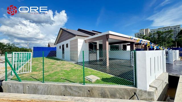 Semi D Taman Universiti For Sale 1