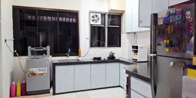 Vista Condominium 1
