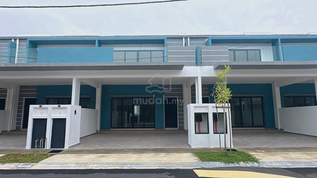 Country Villas Resort, Double Storey Terrace Villas, Gated Guarded 1