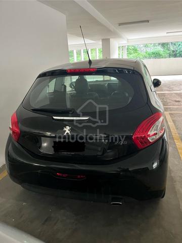 2014 Peugeot 208 1.6 VTI ALLURE (A) - 3