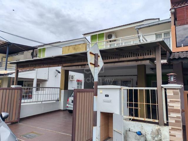 FULLY  FURNISHED Double Storey at Seksyen 15 -Garden Homes, Bangi 1