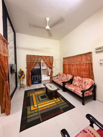 Bilik fully furnished untuk disewa (female only) 1