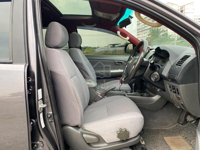 2012 Toyota HILUX 2.5 G (A) BO OFF ROAD SUNROOF - 5