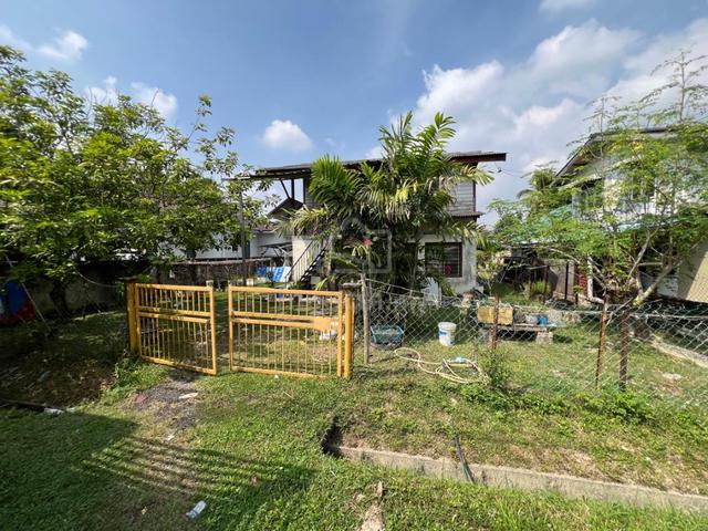 Banglo Lot Tengah - Taman Meru 1A , Ipoh Perak 1