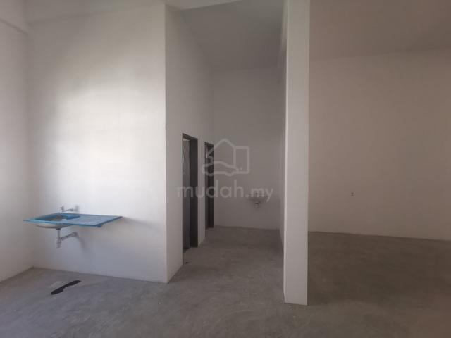 Double Storey Shoplot Scientex Bandar Jasin For Sale (Brand New Unit) 1