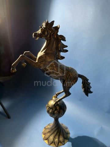 Carousel Image