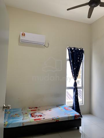 Single Room Raintree Park 1 (No Agent Fee) 1