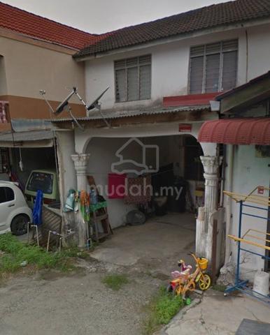 Rumah teres 2 tingkat 1