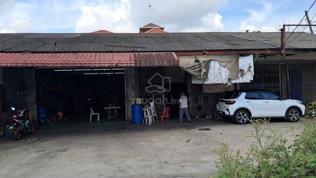 【End Lot】 1 sty Shoplot Pandamaran Jaya 1