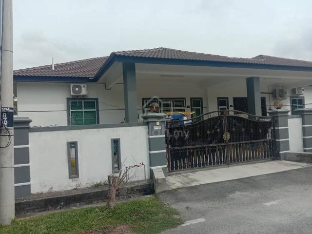 Rumah Semi D untuk Disewa 1