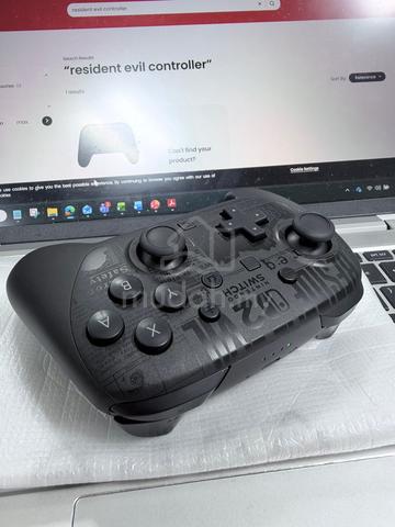 Switch 2 Pro Controller Resident Evil - photo 3 of 4