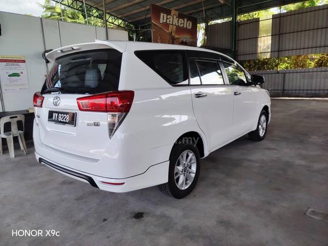 2017 Toyota INNOVA 2.0 G (A) - 3