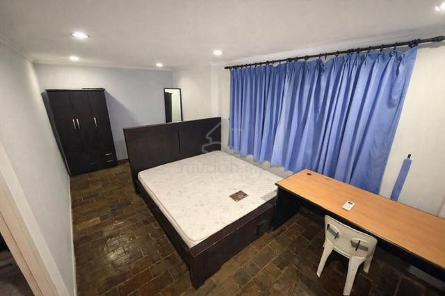 Jalan Song, Tabuan Area, Kuching - Room For Rent - Fully Furnished 1