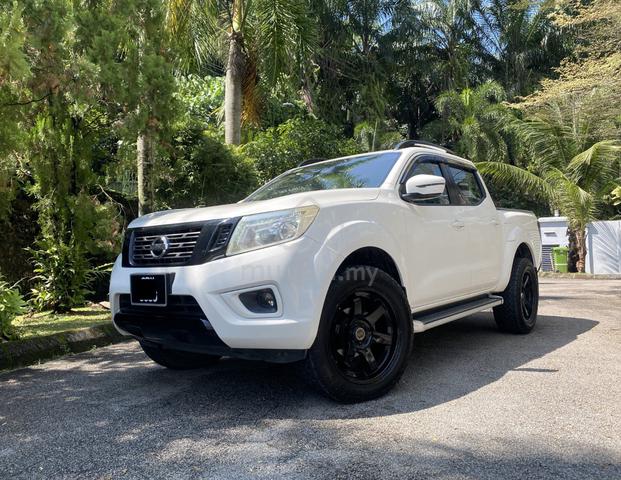 2015 Nissan NAVARA NP300 Dual Cab 2.5 SE (AT) - 1